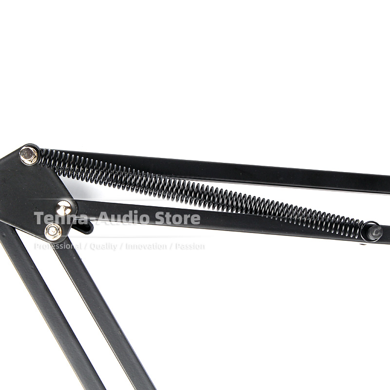 حامل ميكروفون مكتبي متوافق مع  - مراجعة Shure Mic Sm7B وسعره